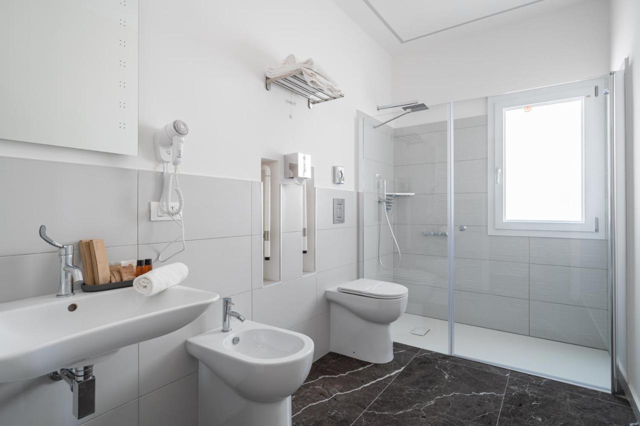 Suite Al Centro Di Palermo Con Terrazza Privata المظهر الخارجي الصورة